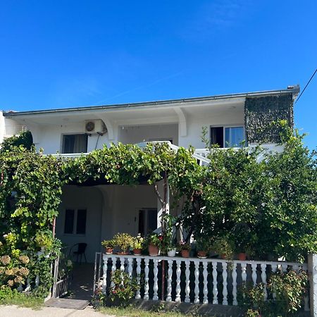 Kastrati Apartments Ulcinj Exterior photo